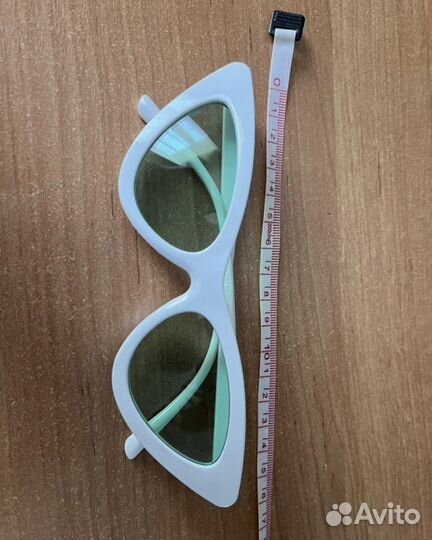 Солнцезащитные очки