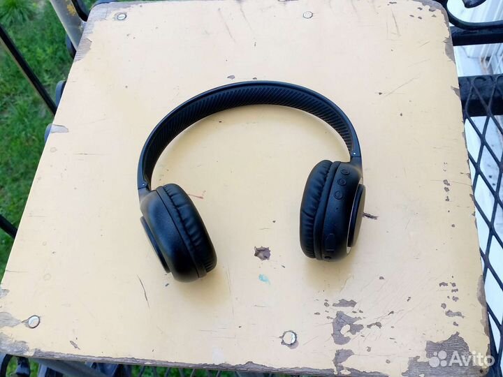 Беспроводные наушники