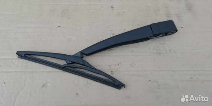 Задний стеклоочиститель Opel Astra h GTC