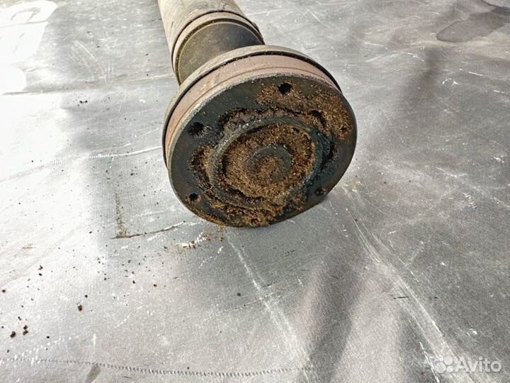 Карданный вал Audi A4 B8 caeb 2009