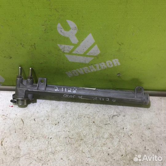 Рейка топливная (рампа) Фольксваген Гольф 4 Бора