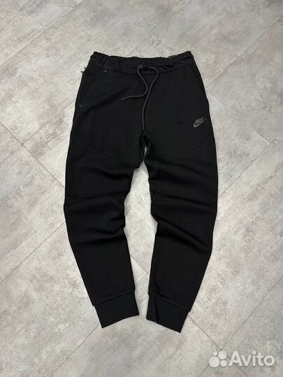 Спортивные штаны nike tech fleece