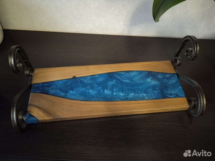 Полочка настенная