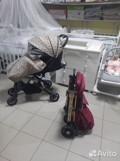 Прогулочная коляска