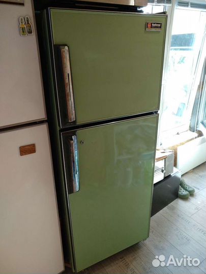 Холодильник National