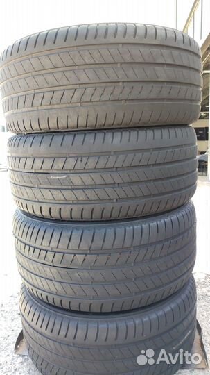 Bridgestone Alenza 001 305/40 R20 и 275/45 R20 110Y