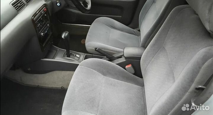 Nissan Sunny 1.6 AT, 1990, 180 000 км