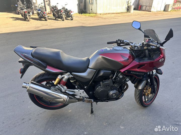 Honda CB 400 Boldor