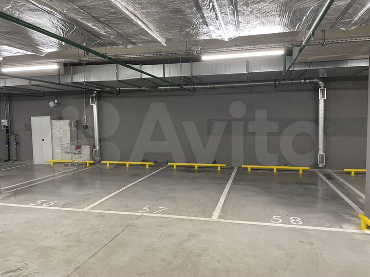 Машиноместо, 14 м²