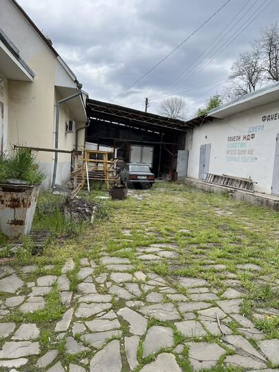 Склад, 300 м²