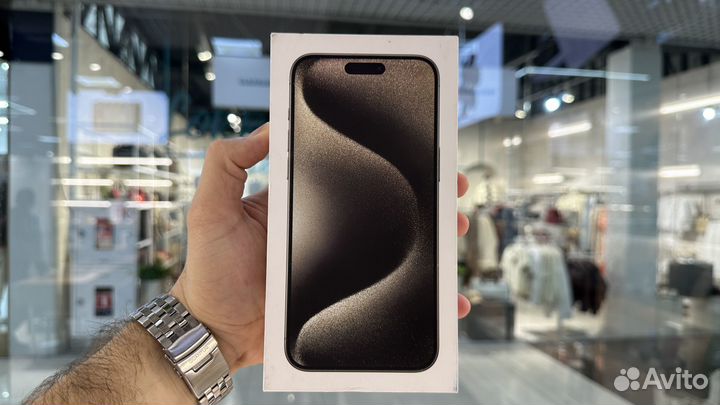 iPhone 15 Pro Max, 256 ГБ