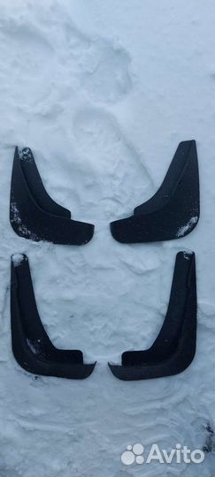 Продам брызговики универсальные