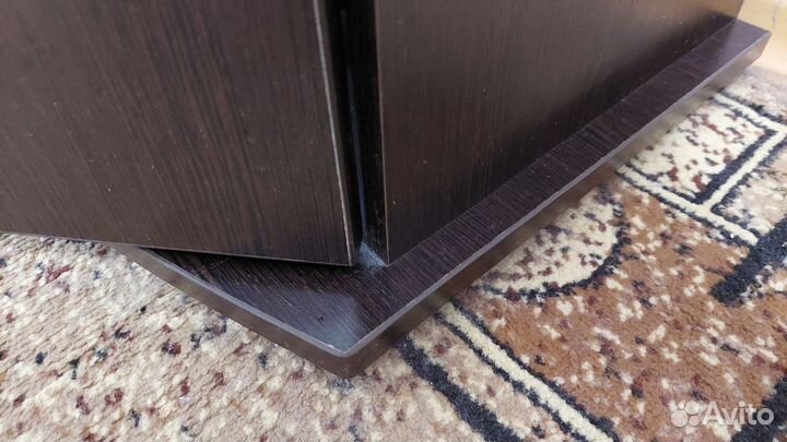 Аквариум с тумбой 100л