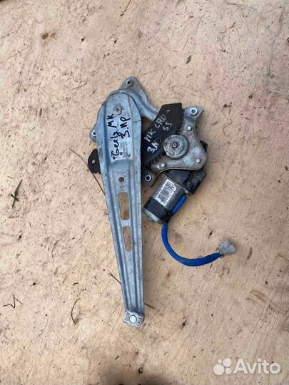 Стеклоподьемник задний правый Geely Mk