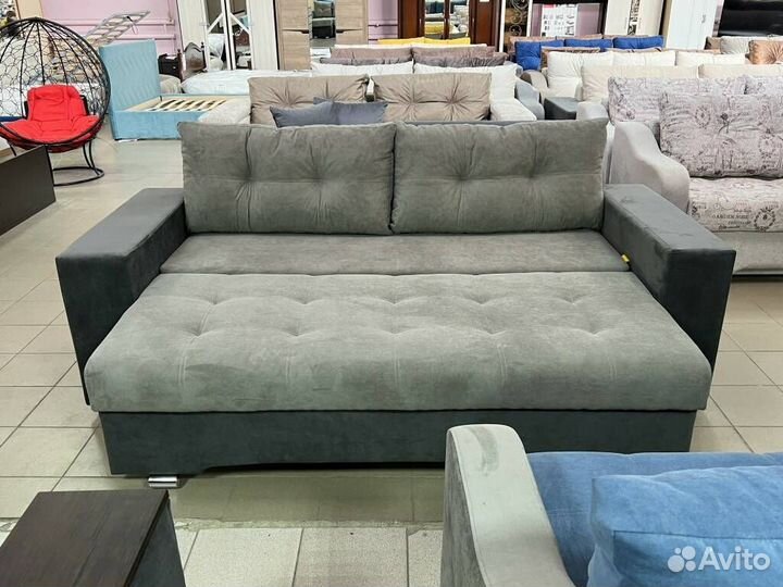 Диван мягкий