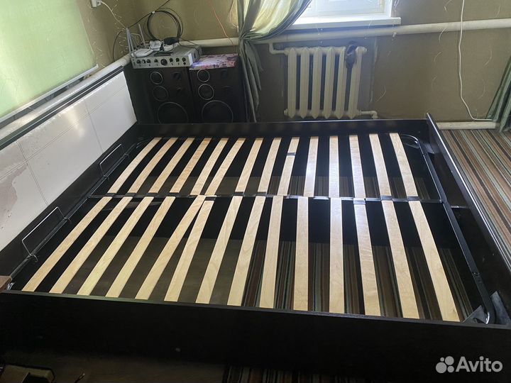 Кровать двухспальная 160 200 бу