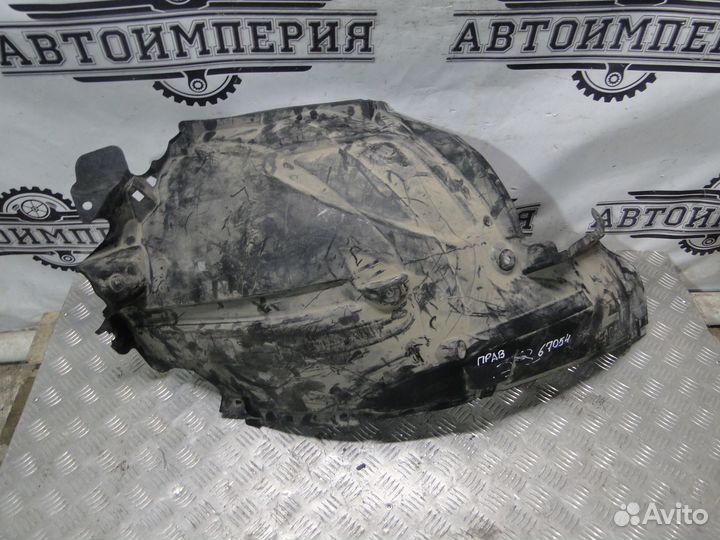 Задняя часть подкрылка Infiniti FX35 S51 2011