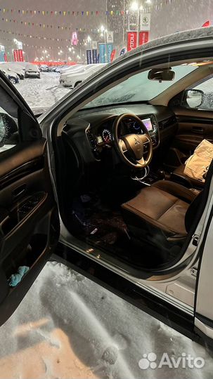 Mitsubishi Outlander 2.0 CVT, 2019, 153 000 км