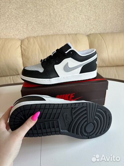 Новые кожаные кроссовки Nike Air Jordan 1 Low