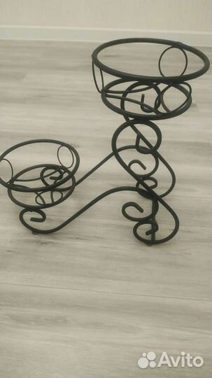 Подставка для цветов