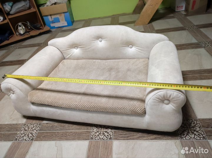 Диван для животных