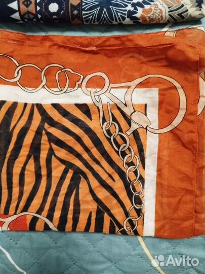 Шарфы платки палантины хомуты