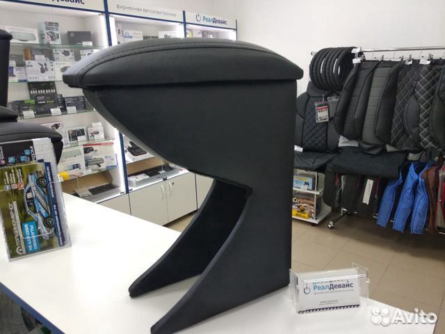 Подлокотник Renault Kaptur