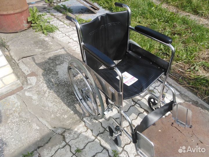 Инвалидное кресло