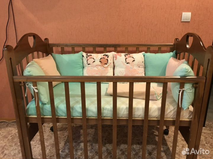Бортики в кроватку