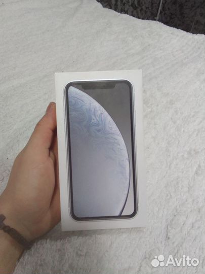 iPhone Xr, 128 ГБ