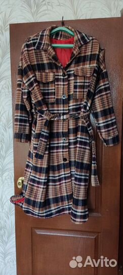 Льняная скатерть, пальто, куртка, блузки