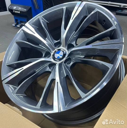 Диски на BMW бмв 5 серии G30 R18