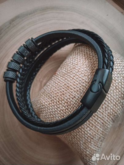 Мужской браслет