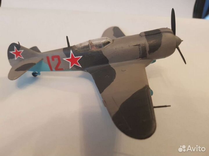 Модель самолета ла5-фн масштаб 1/72