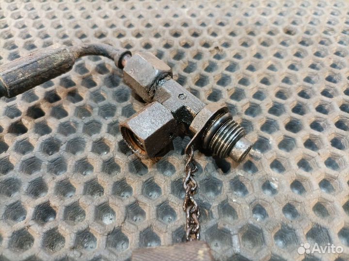 85110483 Шланг подъема кабины Volvo FH, Volvo FM