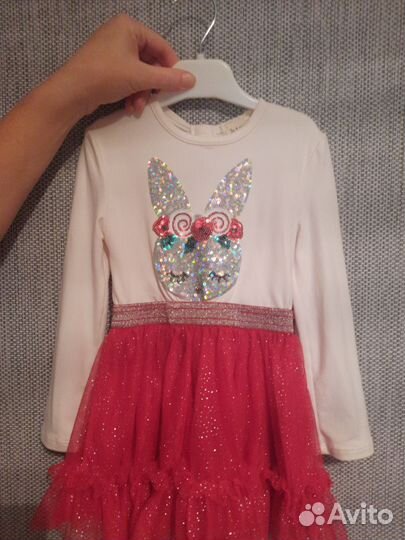Платье для девочки новое