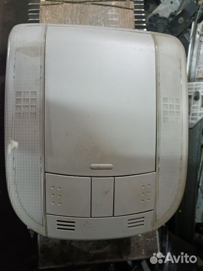 Очечник Toyota Corolla 150