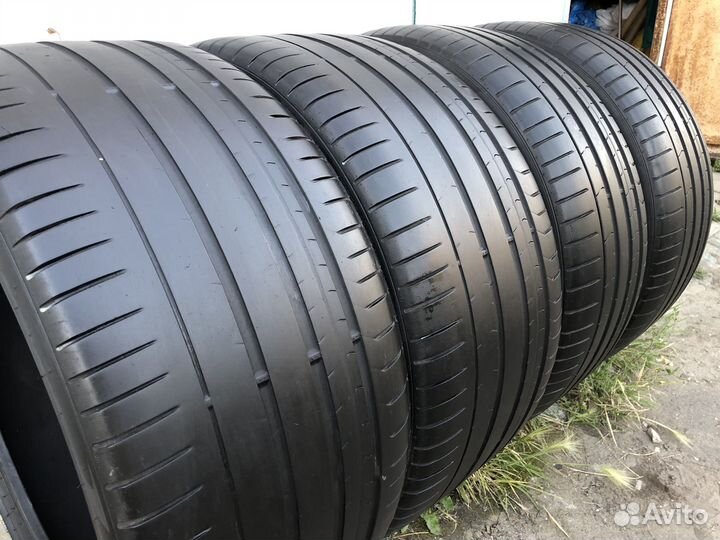 Pirelli P Zero 275/35 R22 и 315/30 R22 107Y