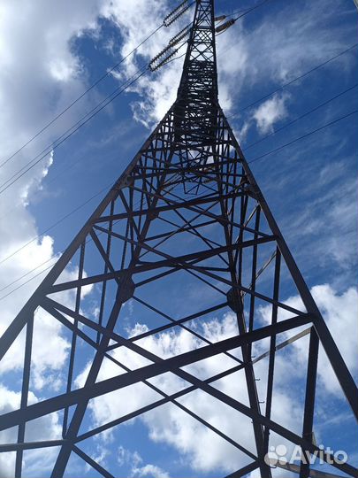 Промышленный альпинист. Срочный ремонт кровли