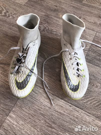 Бутсы nike hypervenom