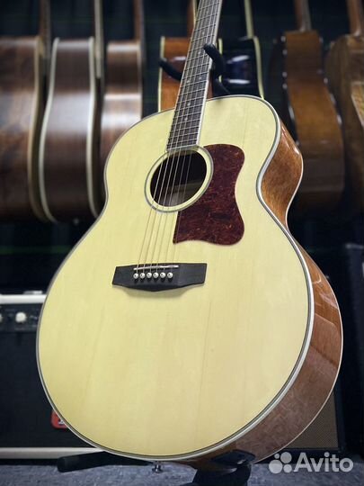 Cort CJ-Medx электроакустическая гитара джамбо