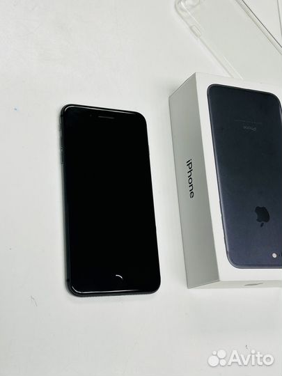 iPhone 8 Plus, 64 ГБ