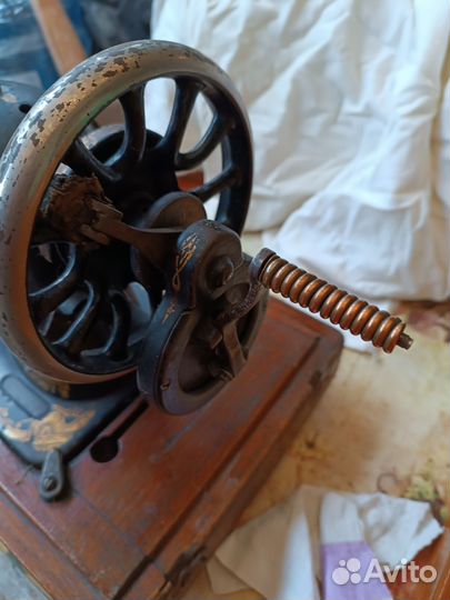 Швейная машина подольск ручная
