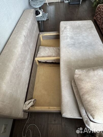 Диван раскладной 140 см бу