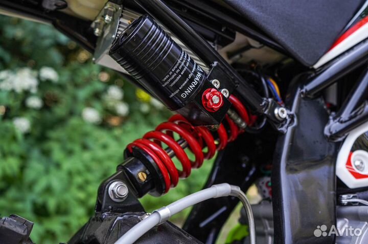 Электромотоцикл white siberia belluga 6000W