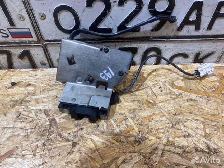 Замок багажника Ford Mondeo 3 2002