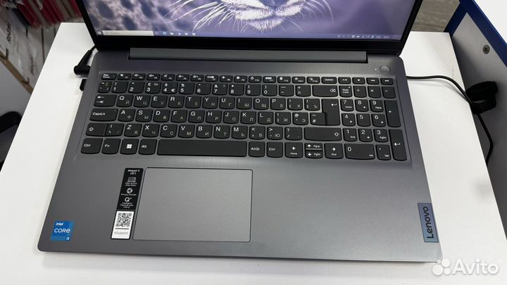 Ноутбук Lenovo core i3-1115G4 8/1000gb новый