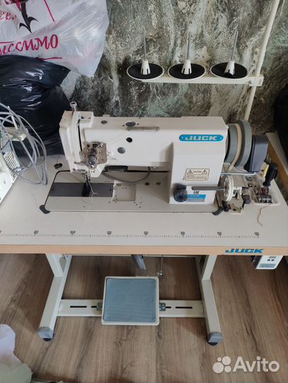 Промышленная швейная машина juck JK-5942C-1
