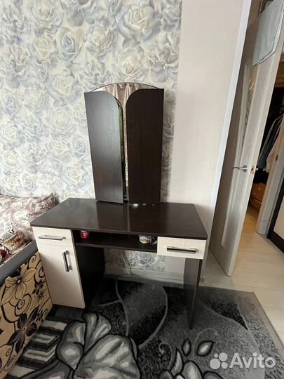 Трюмо трельяж зеркалом бу