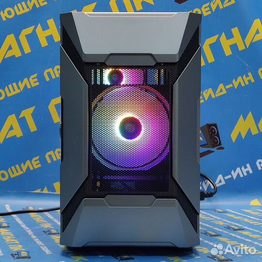 Стильный, широкий, игровой корпус